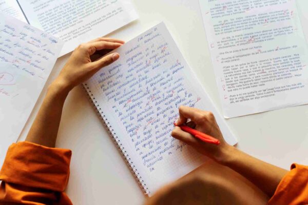 Essay Nivel Avanzado ICPNA